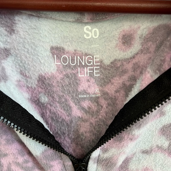 SO Lounge Life Fleece Pullover with Quarter Zipper - Picture 2 of 3